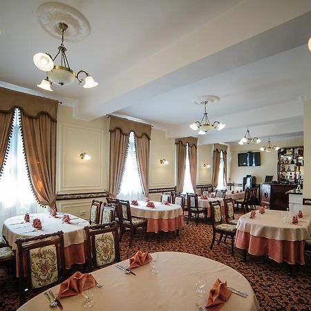 Hotel Gala Oradea Εξωτερικό φωτογραφία