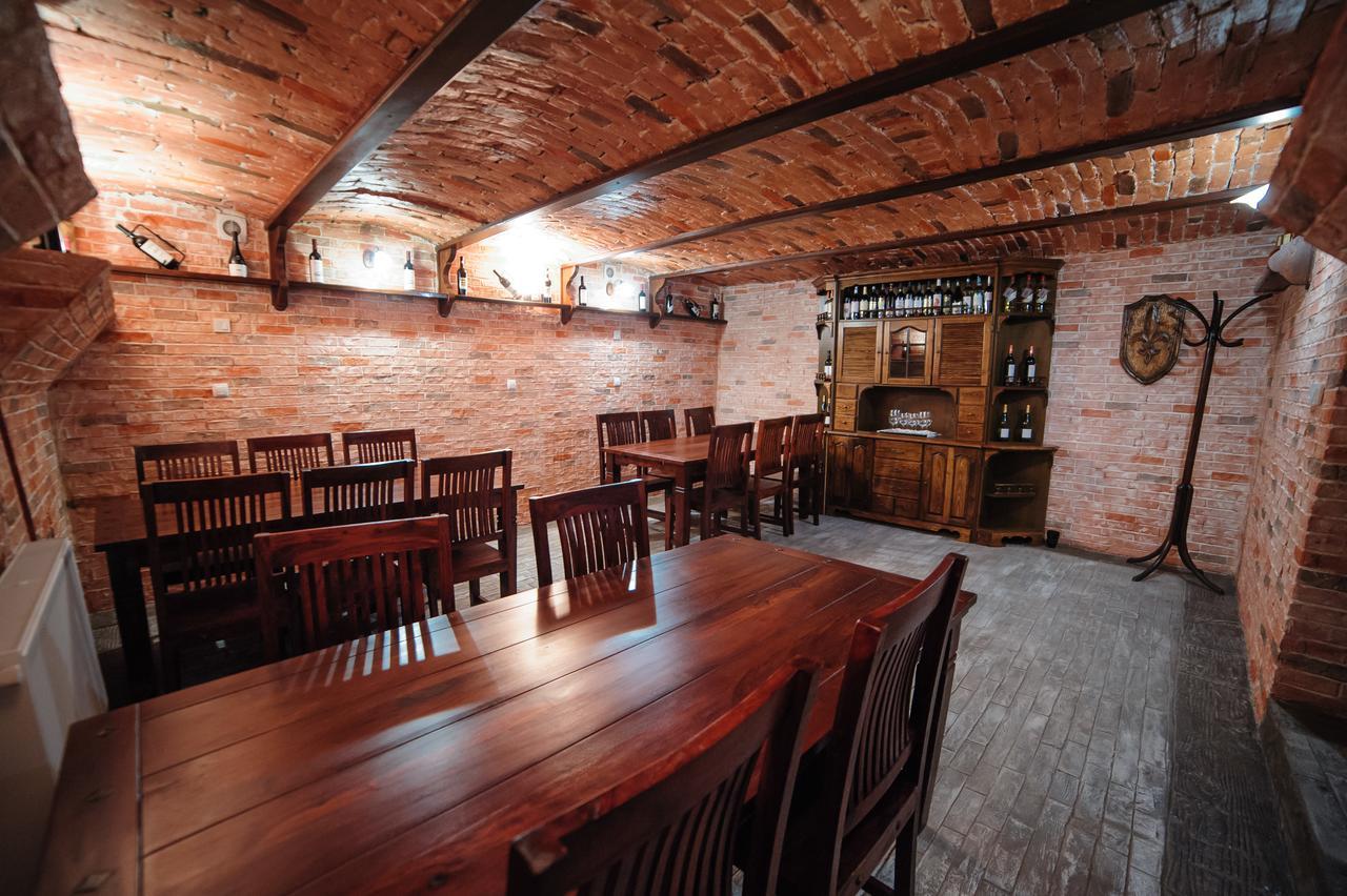 Hotel Gala Oradea Εξωτερικό φωτογραφία