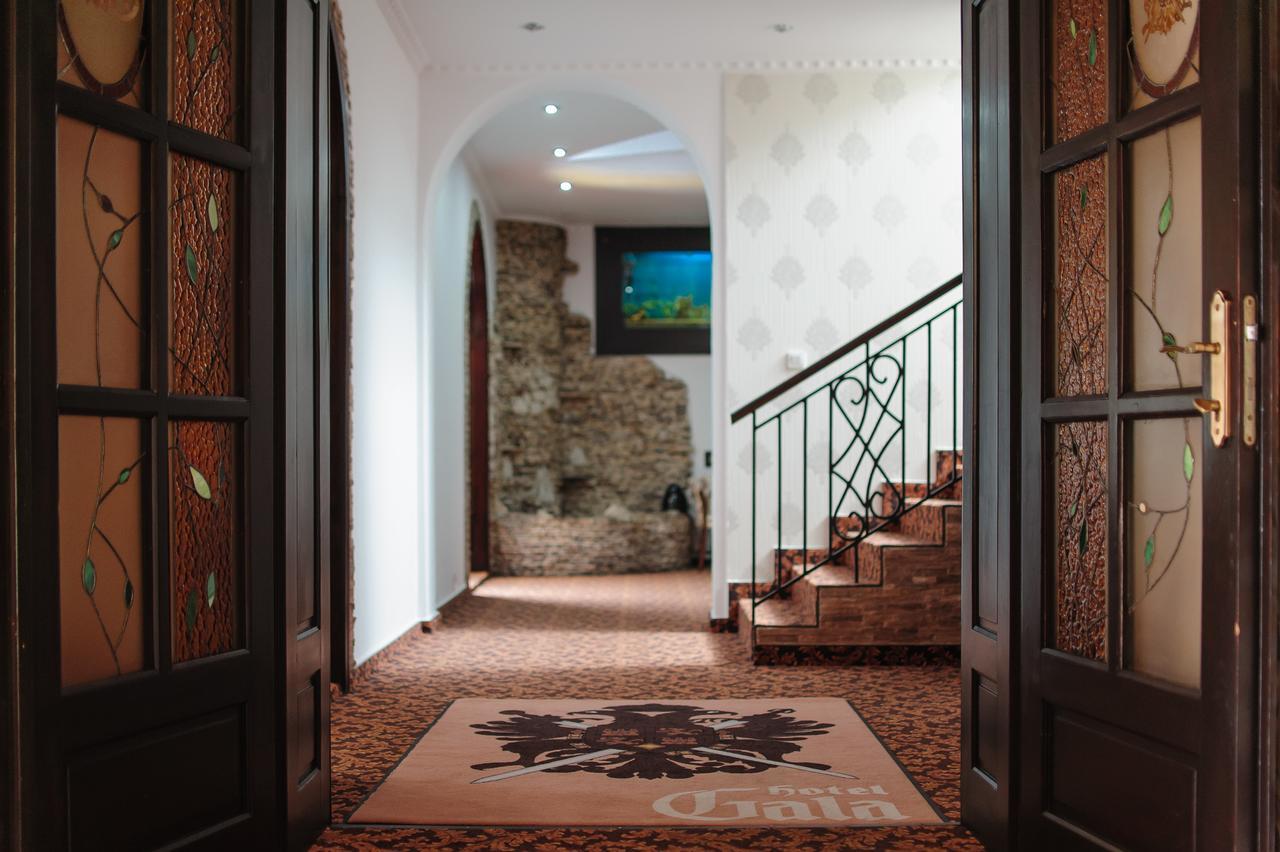 Hotel Gala Oradea Εξωτερικό φωτογραφία